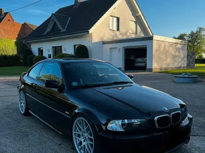Gebraucht BMW 320 M Sport 170 PS (125 kW) 2003 Schwarz Coupé