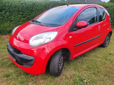 Gebraucht Citroën C1 68 PS (50 kW) 2007 Rot Kleinwagen