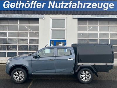 Neu Isuzu D-Max 163 PS (119 kW) 2025 Grau SUV