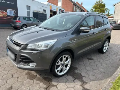 Gebraucht Ford Kuga Titanium 182 PS (133 kW) 2013 Grau SUV
