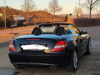 Gebraucht Mercedes SLK280 231 PS (169 kW) 2006 Schwarz Cabrio