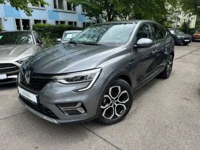 Gebraucht Renault Arkana Intens 140 PS (102 kW) 2022 Grau SUV