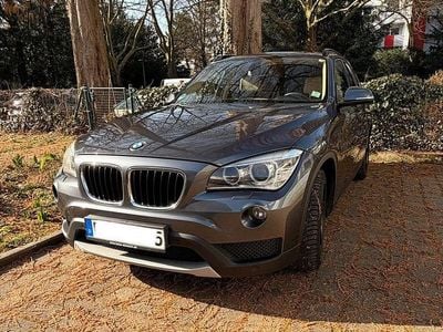 Gebraucht BMW X1 Sport Line 218 PS (160 kW) 2012 Grau SUV
