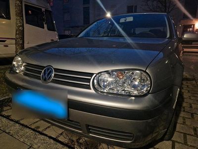 Gebraucht VW Golf IV 102 PS (75 kW) 2002 Grau Limousine