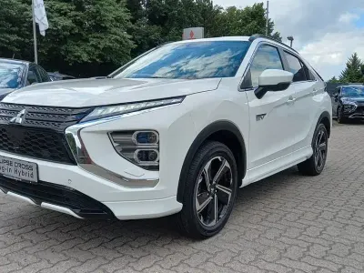 Gebraucht Mitsubishi Eclipse Cross Select 188 PS (138 kW) 2022 Andenweiss (s) SUV