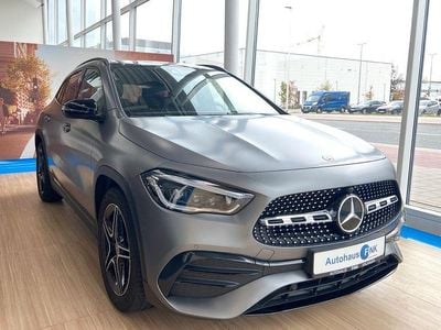 Mercedes GLA220