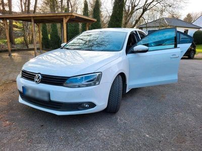 gebraucht VW Jetta VI 1,2 TSI Comfortline EZ 2012