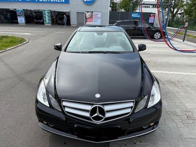Mercedes E220
