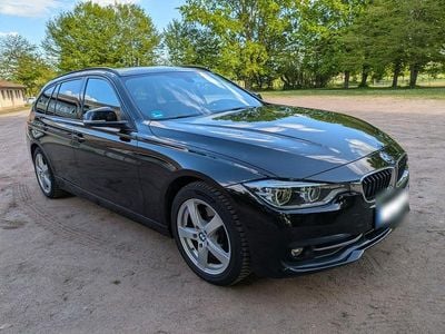 Gebraucht BMW 220 Sport Line 190 PS (139 kW) 2017 Schwarz Kombi