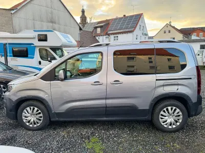 Gebraucht Peugeot Rifter Active 131 PS (96 kW) 2019 Grau Van / Kleinbus