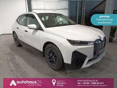 Gebraucht BMW iX Sport Line 239 kW (326 PS) 2023 Weiß SUV