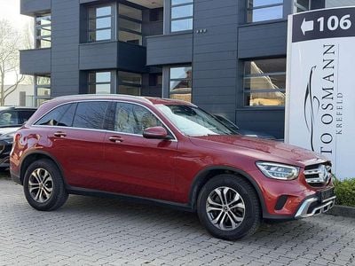Gebraucht Mercedes GLC300 245 PS (180 kW) 2022 Hyazinthrot  metalliclack SUV