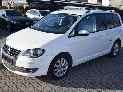 Weiß Gebraucht 2009 VW Touran Freestyle Van / Kleinbus | 4.900 € (Fairer Preis)