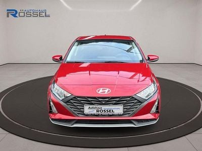 Gelb Neu 2025 Hyundai i20 Comfort Limousine | 16.990 € (Guter Preis)