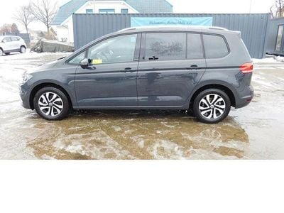 Gebraucht VW Touran Active 150 PS (110 kW) 2021 Uranograu Van / Kleinbus