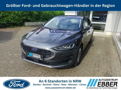 Używany Ford Focus Titanium 125 KM (91 kW) 2023 Szary Sedan/Limuzyna