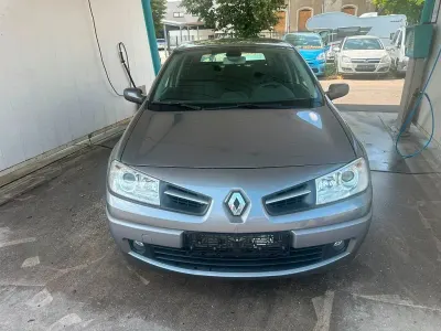 Gebraucht Renault Mégane II Exception 111 PS (81 kW) 2008 Grau Limousine