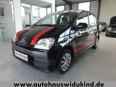 Gebraucht Daihatsu Cuore 58 PS (42 kW) 2006 Schwarz Kleinwagen