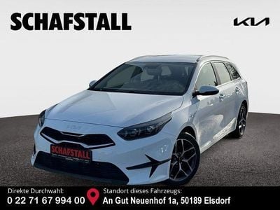 Gebraucht Kia Ceed Sportswagon Spirit 160 PS (117 kW) 2023 Weiss (casa white) Kombi