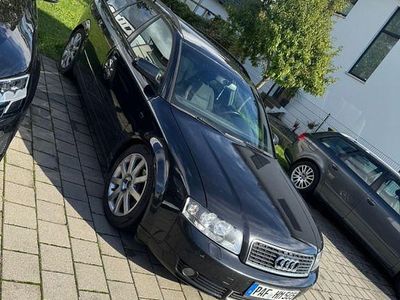 Second-hand Audi A4 Performance 131 CP (96 kW) 2004 Negru Break