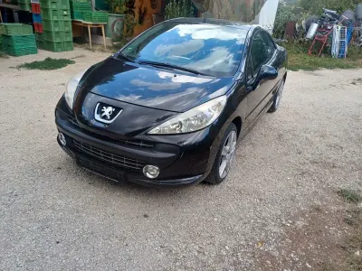 Gebraucht Peugeot 207 CC Active 120 PS (88 kW) 2009 Schwarz Cabrio