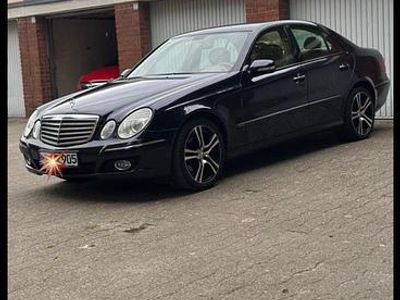 Mercedes E220