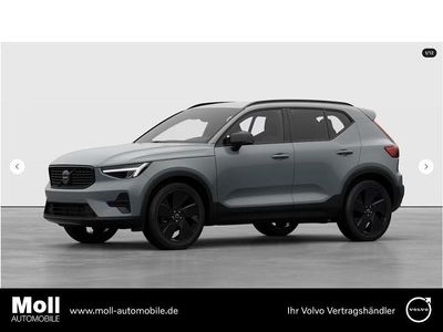 Neu Volvo XC40 Plus 163 PS (119 kW) 2026 Grau SUV