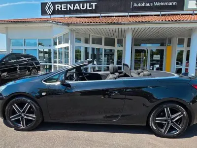 Gebraucht Opel Cascada Edition 140 PS (102 kW) 2017 Schwarz Cabrio