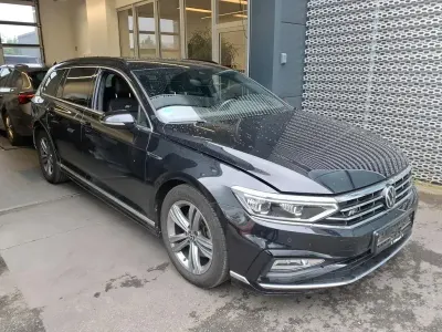 Gebraucht VW Passat Business 150 PS (110 kW) 2023 Schwarz Kombi