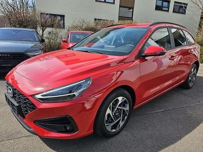 Second-hand Hyundai i30 101 CP (74 kW) 2024 Roșu Break