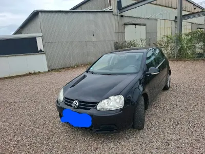 Gebraucht VW Golf V 75 PS (55 kW) 2005 Schwarz Kleinwagen