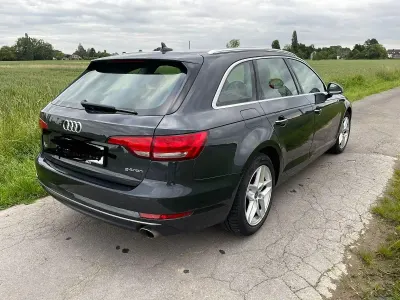 Gebraucht Audi A4 Design 170 PS (125 kW) 2018 Grau Kombi