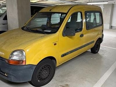 Usata Renault Kangoo 75 CV (55 kW) 1999 Giallo Monovolume