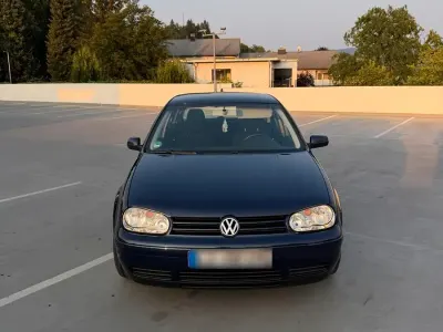 Gebraucht VW Golf IV Pacific 75 PS (55 kW) 2003 Blau Kleinwagen