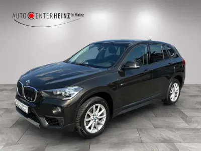 Gebraucht BMW X1 Advantage 150 PS (110 kW) 2018 Gold SUV