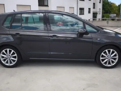 Gebraucht VW Golf Sportsvan LOUNGE 150 PS (110 kW) 2015 Braun Van / Kleinbus