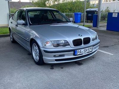 BMW 318