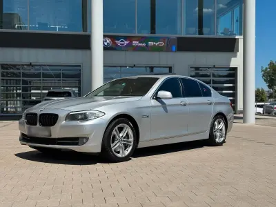 Gebraucht BMW 525 204 PS (150 kW) 2010 Grau Limousine