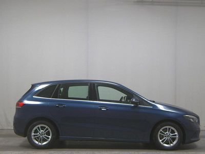 Mercedes B200