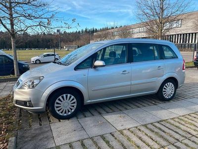Gebraucht Opel Zafira 150 PS (110 kW) 2006 Silber Van / Kleinbus