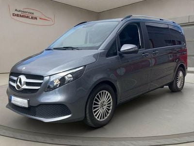 Gebraucht Mercedes V220 Edition 163 PS (119 kW) 2022 Selenitgrau metallic Van / Kleinbus