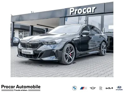 Gebraucht BMW 540 M Sport 286 PS (210 kW) 2025 Black sapphire Limousine