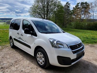 gebraucht Peugeot Partner Tepee Active VTi 98 mit Campingausbau