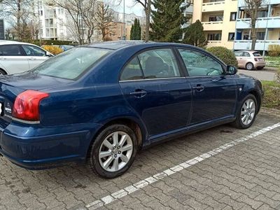 gebraucht Toyota Avensis 1.8 VVT-i -AHK.TÜV 02.2025.