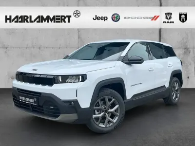 Neu Jeep Compass Altitude 145 PS (106 kW) 2026 Schwarz SUV