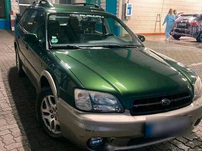 Usata Subaru Outback 156 CV (114 kW) 2001 Verde Station wagon