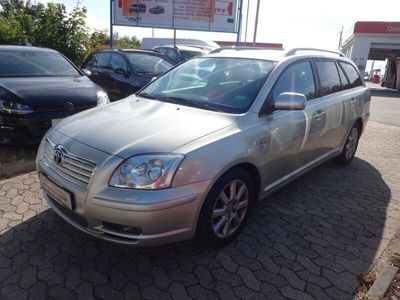 gebraucht Toyota Avensis Kombi 2.2 D-CAT Executive