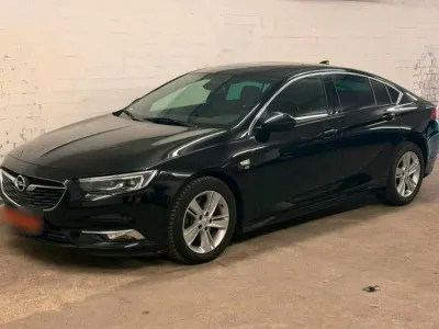 Gebraucht Opel Insignia Sport 210 PS (154 kW) 2019 Schwarz Limousine