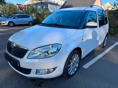 Używany Skoda Roomster 105 KM (77 kW) 2013 Biały Minivan