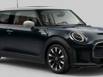 Gebraucht Mini Cooper SE 135 kW (184 PS) 2023 Enigmatic black Kleinwagen